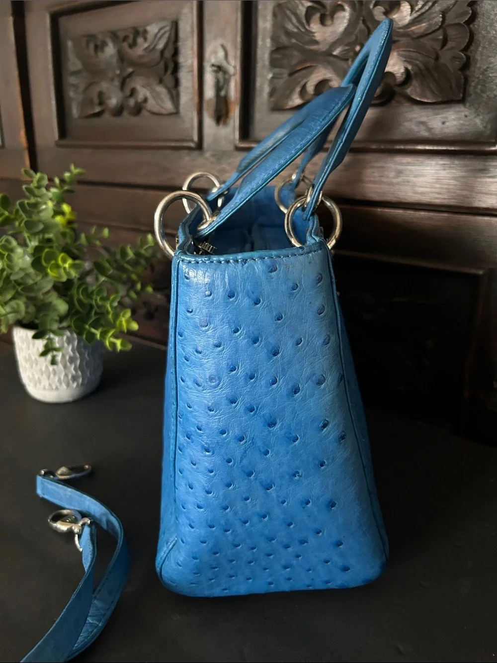 Beautiful Blue Ostrich-Textured Lady Tote with DR Charm